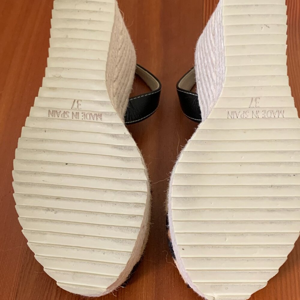 Castell Menorca Leopard Print Slingback Peep Toe Wedge Size 6.5 - Picture 7 of 7